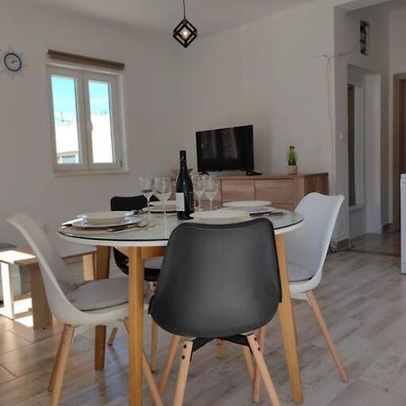Apartment Marija, New 1Bd Apt With Free Parking Сплит Екстериор снимка