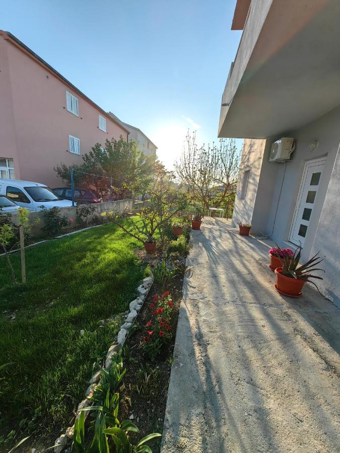 Apartment Marija, New 1Bd Apt With Free Parking Сплит Екстериор снимка